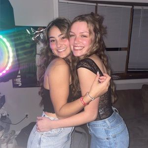 Meet your Posher, Haley